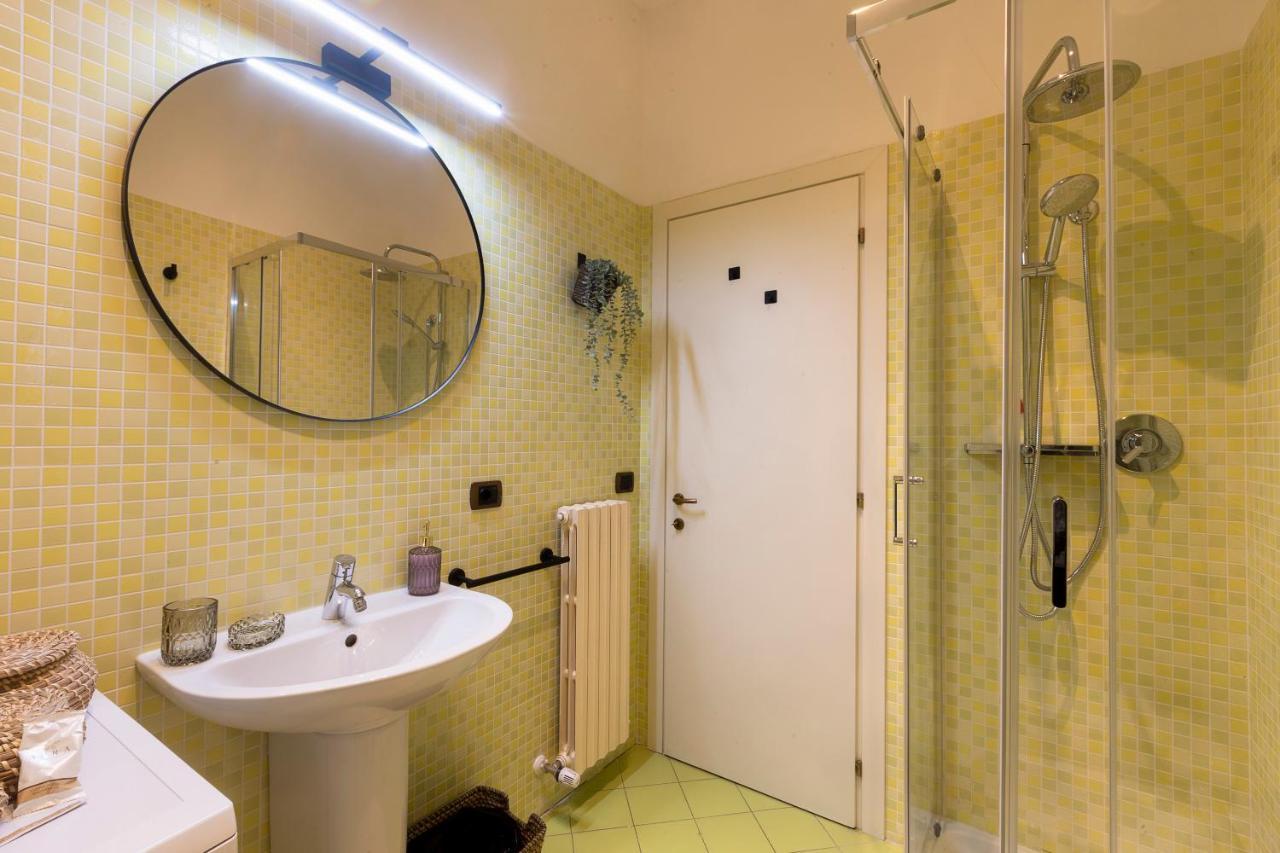 マチェラータCavour Elegante Loft In Centroアパートメント エクステリア 写真